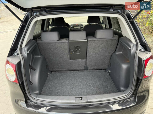 Фольксваген Гольф Плюс 2007 в Тернополе на Automoto.ua Черный Фольксваген Гольф Плюс, объемом двигателя 1.6 л и пробегом 238 тыс. км за 6200 $, фото 49 на Automoto.ua