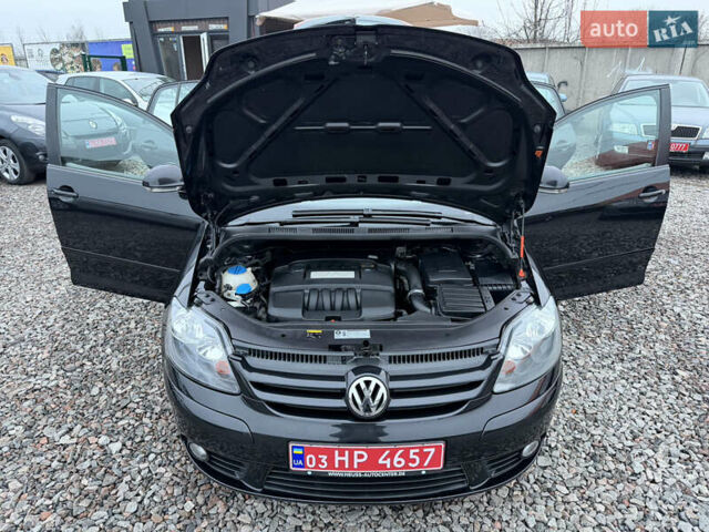 Черный Фольксваген Гольф Плюс, объемом двигателя 1.6 л и пробегом 250 тыс. км за 6350 $, фото 35 на Automoto.ua