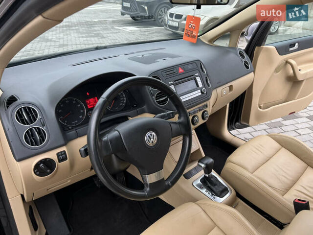 Чорний Фольксваген Golf Plus, об'ємом двигуна 1.6 л та пробігом 225 тис. км за 7799 $, фото 25 на Automoto.ua