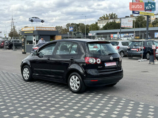 Фольксваген Гольф Плюс 2007 в Полтаве на Automoto.ua Черный Фольксваген Гольф Плюс, объемом двигателя 1.6 л и пробегом 187 тыс. км за 7300 $, фото 3 на Automoto.ua
