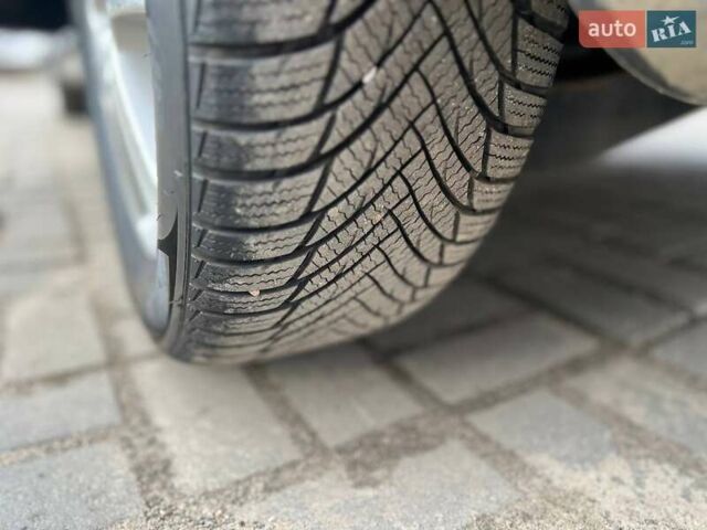 Черный Фольксваген Гольф Плюс, объемом двигателя 1.6 л и пробегом 269 тыс. км за 5950 $, фото 12 на Automoto.ua