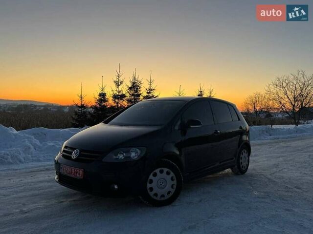 Чорний Фольксваген Golf Plus, об'ємом двигуна 1.6 л та пробігом 197 тис. км за 6000 $, фото 10 на Automoto.ua