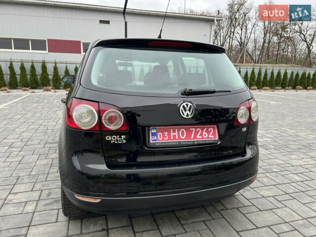 Черный Фольксваген Гольф Плюс, объемом двигателя 1.6 л и пробегом 249 тыс. км за 5850 $, фото 16 на Automoto.ua
