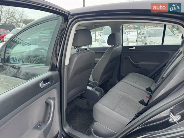 Черный Фольксваген Гольф Плюс, объемом двигателя 1.4 л и пробегом 230 тыс. км за 5990 $, фото 23 на Automoto.ua