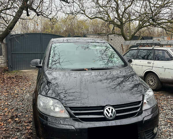 Чорний Фольксваген Golf Plus, об'ємом двигуна 1.9 л та пробігом 192 тис. км за 3500 $, фото 1 на Automoto.ua