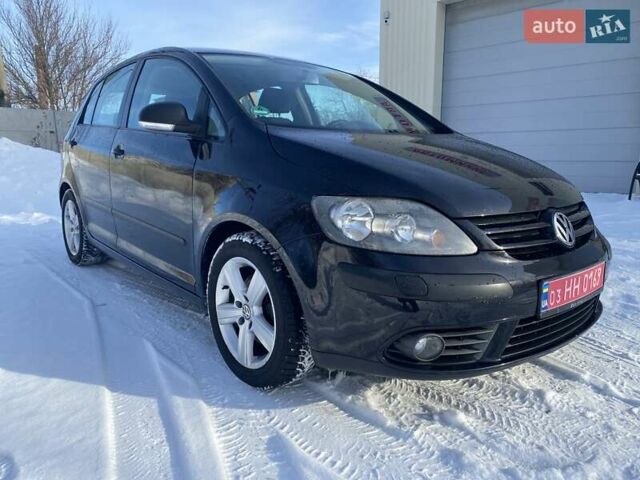 Черный Фольксваген Гольф Плюс, объемом двигателя 1.6 л и пробегом 193 тыс. км за 5999 $, фото 13 на Automoto.ua