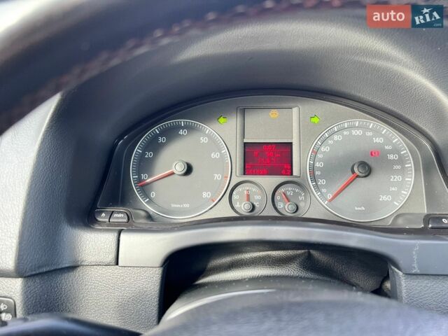 Чорний Фольксваген Golf Plus, об'ємом двигуна 1.6 л та пробігом 241 тис. км за 5999 $, фото 35 на Automoto.ua