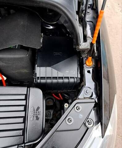 Черный Фольксваген Гольф Плюс, объемом двигателя 1.6 л и пробегом 193 тыс. км за 6650 $, фото 2 на Automoto.ua