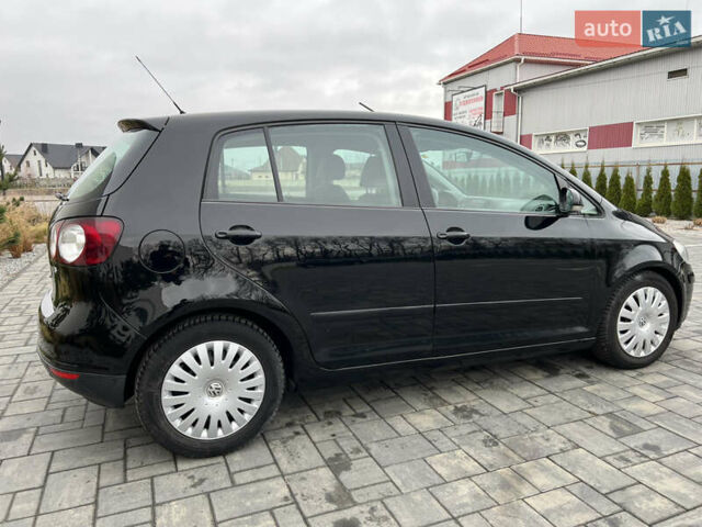 Черный Фольксваген Гольф Плюс, объемом двигателя 1.6 л и пробегом 249 тыс. км за 5850 $, фото 20 на Automoto.ua