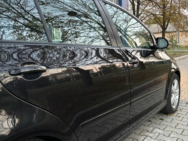 Чорний Фольксваген Golf Plus, об'ємом двигуна 1.6 л та пробігом 71 тис. км за 7100 $, фото 8 на Automoto.ua