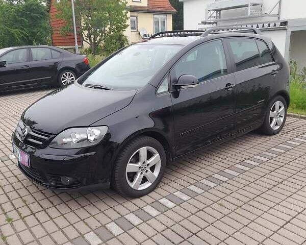 Чорний Фольксваген Golf Plus, об'ємом двигуна 1.6 л та пробігом 107 тис. км за 7000 $, фото 22 на Automoto.ua