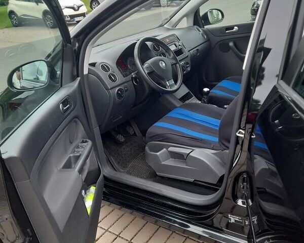 Чорний Фольксваген Golf Plus, об'ємом двигуна 1.6 л та пробігом 107 тис. км за 7000 $, фото 8 на Automoto.ua