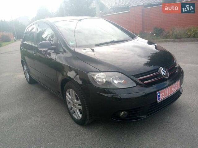 Черный Фольксваген Гольф Плюс, объемом двигателя 1.4 л и пробегом 203 тыс. км за 7500 $, фото 8 на Automoto.ua