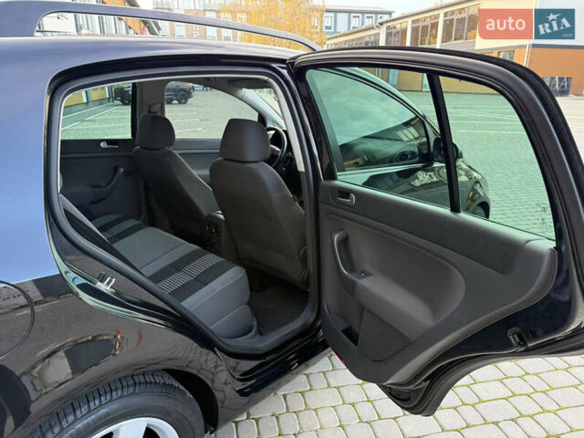 Чорний Фольксваген Golf Plus, об'ємом двигуна 2 л та пробігом 240 тис. км за 7450 $, фото 37 на Automoto.ua