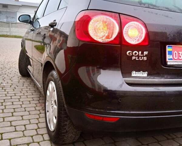 Чорний Фольксваген Golf Plus, об'ємом двигуна 1.6 л та пробігом 187 тис. км за 6000 $, фото 14 на Automoto.ua