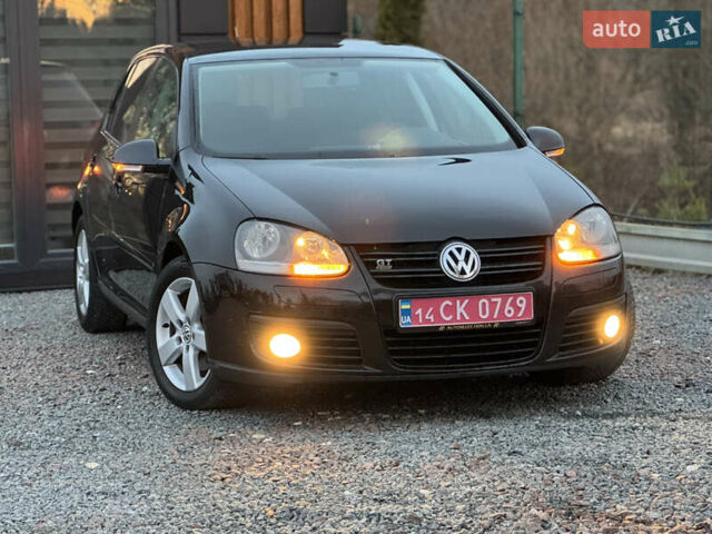 Черный Фольксваген Гольф Плюс, объемом двигателя 1.4 л и пробегом 220 тыс. км за 6290 $, фото 31 на Automoto.ua