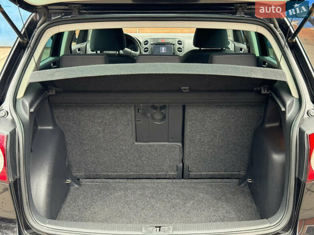 Чорний Фольксваген Golf Plus, об'ємом двигуна 1.6 л та пробігом 209 тис. км за 6999 $, фото 40 на Automoto.ua