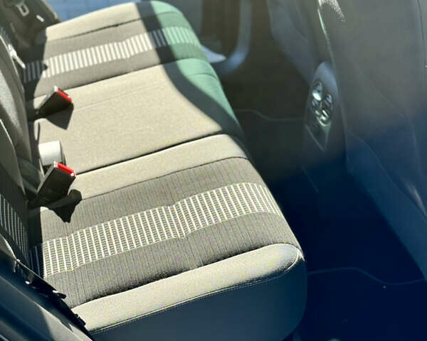 Черный Фольксваген Гольф Плюс, объемом двигателя 1.4 л и пробегом 154 тыс. км за 6999 $, фото 16 на Automoto.ua