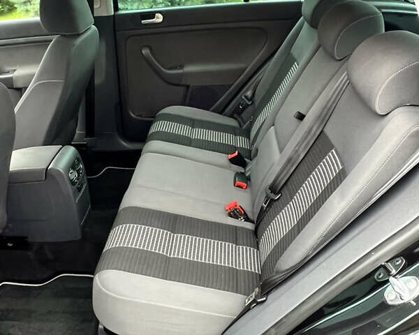 Черный Фольксваген Гольф Плюс, объемом двигателя 1.4 л и пробегом 181 тыс. км за 6850 $, фото 16 на Automoto.ua