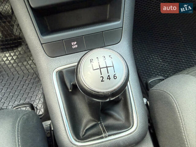 Чорний Фольксваген Golf Plus, об'ємом двигуна 2 л та пробігом 240 тис. км за 7450 $, фото 57 на Automoto.ua