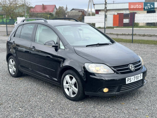 Черный Фольксваген Гольф Плюс, объемом двигателя 1.4 л и пробегом 214 тыс. км за 7199 $, фото 3 на Automoto.ua