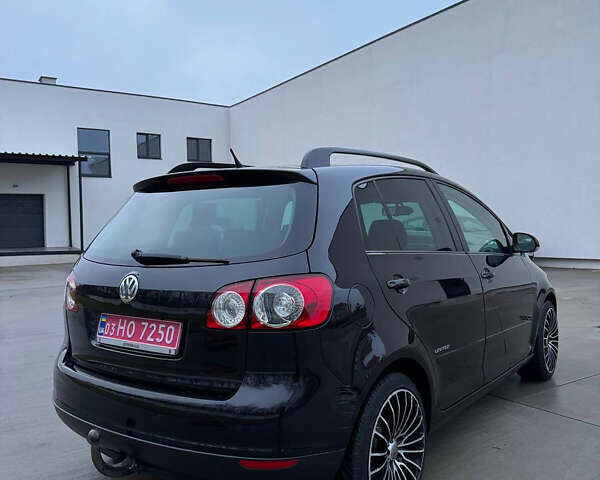 Черный Фольксваген Гольф Плюс, объемом двигателя 1.4 л и пробегом 181 тыс. км за 6400 $, фото 4 на Automoto.ua