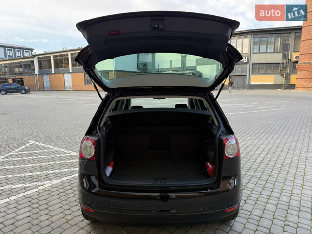 Черный Фольксваген Гольф Плюс, объемом двигателя 2 л и пробегом 240 тыс. км за 7350 $, фото 42 на Automoto.ua
