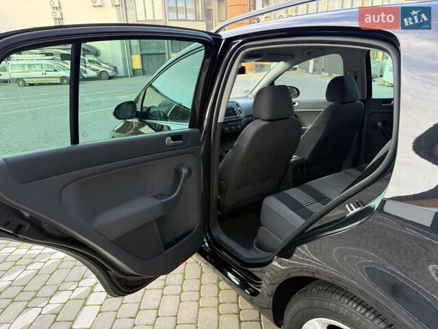 Чорний Фольксваген Golf Plus, об'ємом двигуна 2 л та пробігом 240 тис. км за 7450 $, фото 31 на Automoto.ua