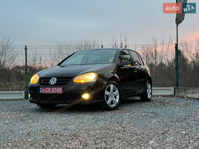 Черный Фольксваген Гольф Плюс, объемом двигателя 1.4 л и пробегом 220 тыс. км за 6290 $, фото 39 на Automoto.ua