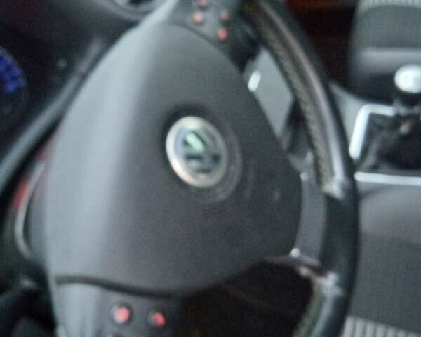 Чорний Фольксваген Golf Plus, об'ємом двигуна 1.6 л та пробігом 187 тис. км за 6000 $, фото 29 на Automoto.ua