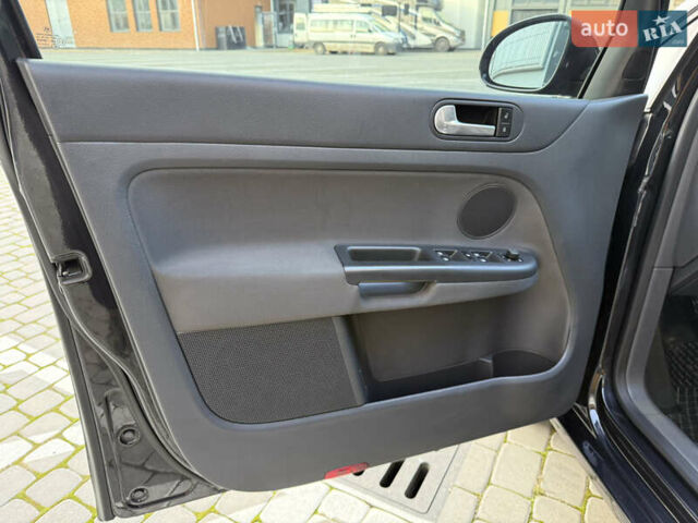 Чорний Фольксваген Golf Plus, об'ємом двигуна 2 л та пробігом 240 тис. км за 7450 $, фото 20 на Automoto.ua