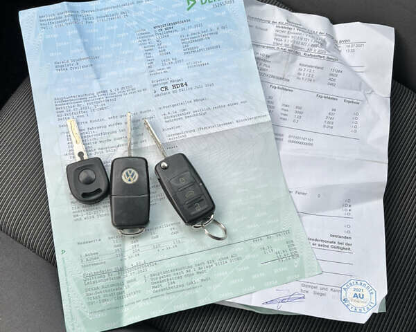 Черный Фольксваген Гольф Плюс, объемом двигателя 1.6 л и пробегом 173 тыс. км за 6750 $, фото 28 на Automoto.ua