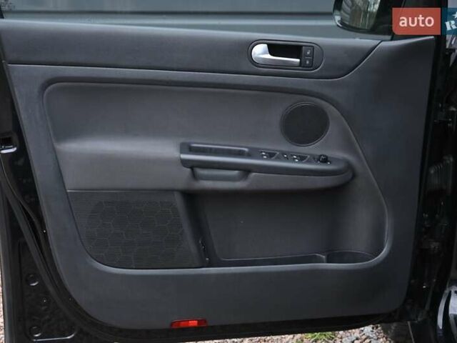 Черный Фольксваген Гольф Плюс, объемом двигателя 1.39 л и пробегом 230 тыс. км за 7999 $, фото 14 на Automoto.ua