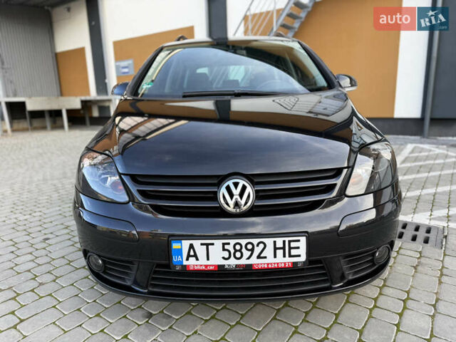 Черный Фольксваген Гольф Плюс, объемом двигателя 2 л и пробегом 240 тыс. км за 7350 $, фото 11 на Automoto.ua