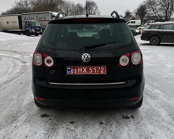 Черный Фольксваген Гольф Плюс, объемом двигателя 1.4 л и пробегом 165 тыс. км за 6800 $, фото 5 на Automoto.ua