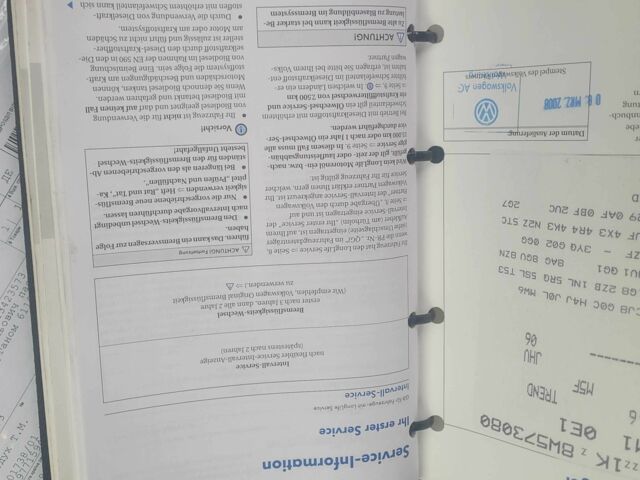 Черный Фольксваген Гольф Плюс, объемом двигателя 1.6 л и пробегом 206 тыс. км за 6499 $, фото 19 на Automoto.ua