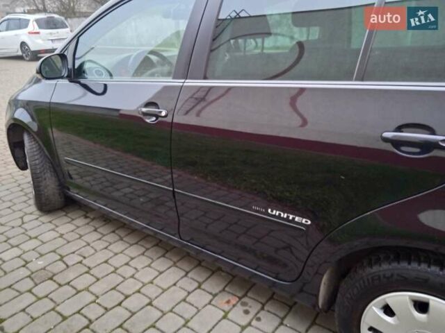 Чорний Фольксваген Golf Plus, об'ємом двигуна 1.6 л та пробігом 187 тис. км за 6000 $, фото 17 на Automoto.ua