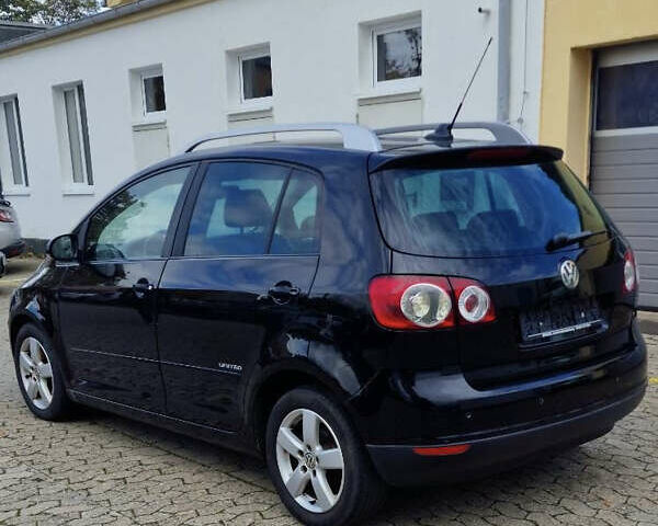 Черный Фольксваген Гольф Плюс, объемом двигателя 1.4 л и пробегом 199 тыс. км за 4250 $, фото 1 на Automoto.ua