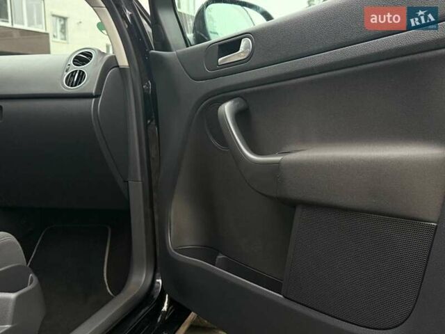 Чорний Фольксваген Golf Plus, об'ємом двигуна 1.4 л та пробігом 217 тис. км за 6700 $, фото 25 на Automoto.ua