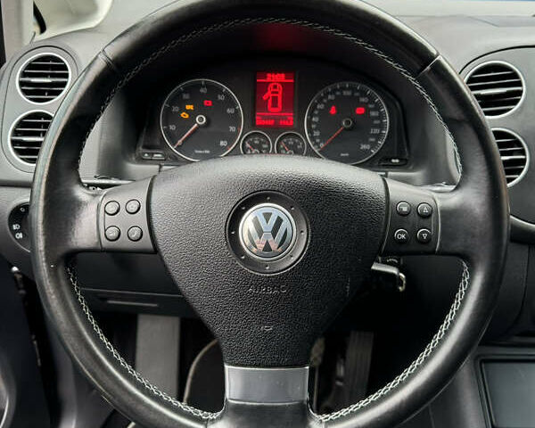 Чорний Фольксваген Golf Plus, об'ємом двигуна 1.6 л та пробігом 209 тис. км за 6999 $, фото 28 на Automoto.ua