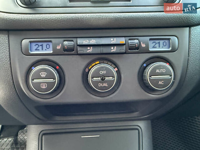 Черный Фольксваген Гольф Плюс, объемом двигателя 2 л и пробегом 240 тыс. км за 7350 $, фото 54 на Automoto.ua