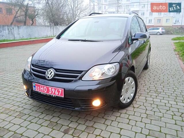 Чорний Фольксваген Golf Plus, об'ємом двигуна 1.6 л та пробігом 187 тис. км за 6000 $, фото 2 на Automoto.ua