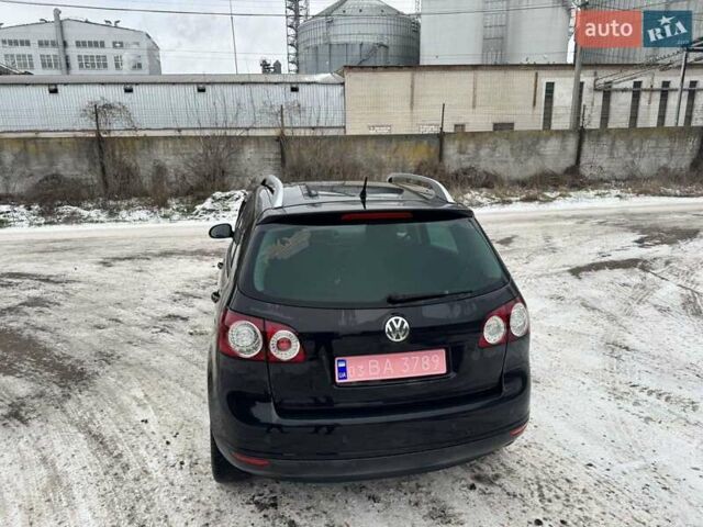 Черный Фольксваген Гольф Плюс, объемом двигателя 1.4 л и пробегом 190 тыс. км за 6500 $, фото 24 на Automoto.ua
