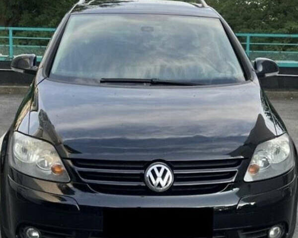 Черный Фольксваген Гольф Плюс, объемом двигателя 1.4 л и пробегом 199 тыс. км за 4250 $, фото 16 на Automoto.ua