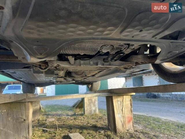 Черный Фольксваген Гольф Плюс, объемом двигателя 1.6 л и пробегом 186 тыс. км за 5850 $, фото 27 на Automoto.ua