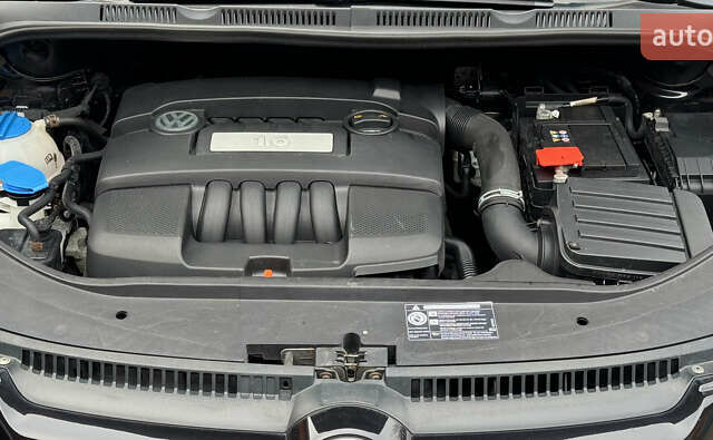 Чорний Фольксваген Golf Plus, об'ємом двигуна 1.6 л та пробігом 209 тис. км за 6999 $, фото 41 на Automoto.ua