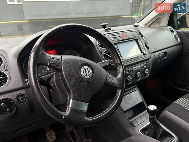 Чорний Фольксваген Golf Plus, об'ємом двигуна 1.4 л та пробігом 217 тис. км за 6700 $, фото 19 на Automoto.ua