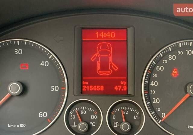 Чорний Фольксваген Golf Plus, об'ємом двигуна 1.9 л та пробігом 215 тис. км за 6999 $, фото 15 на Automoto.ua