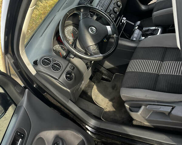 Чорний Фольксваген Golf Plus, об'ємом двигуна 1.4 л та пробігом 221 тис. км за 6850 $, фото 4 на Automoto.ua