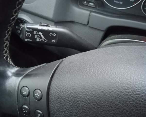 Чорний Фольксваген Golf Plus, об'ємом двигуна 1.6 л та пробігом 187 тис. км за 6000 $, фото 25 на Automoto.ua